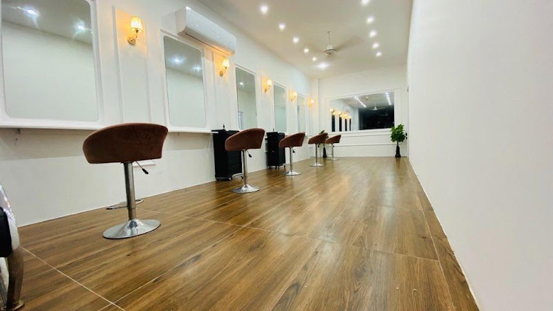 Tribe Salon & Gym in Bahawalpur, Punjab