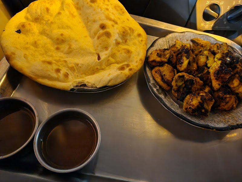 Asli Afghani Tikka Shop. Model Town, D Block, Mandir Market, Lahore. (BARBeCue/Restaurant/Afghan BarBeCue/Lahore) in Lahore, Punjab