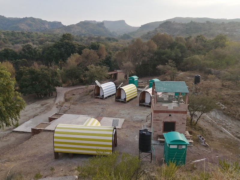 Kanhati Gardens کنہٹی باغ