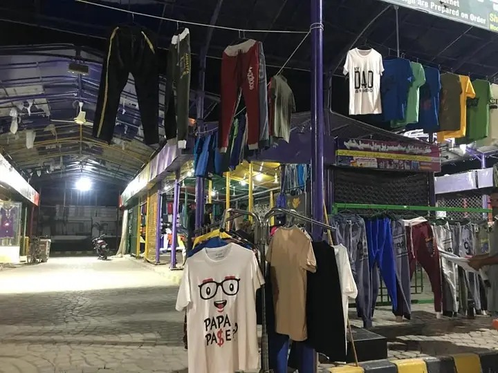 Model Bazaar Lodhran in Lodhrān, Punjab