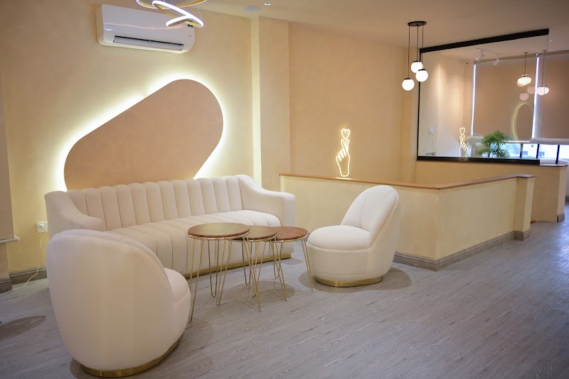 Aura Skin & Laser Clinic in Sialkot, Punjab