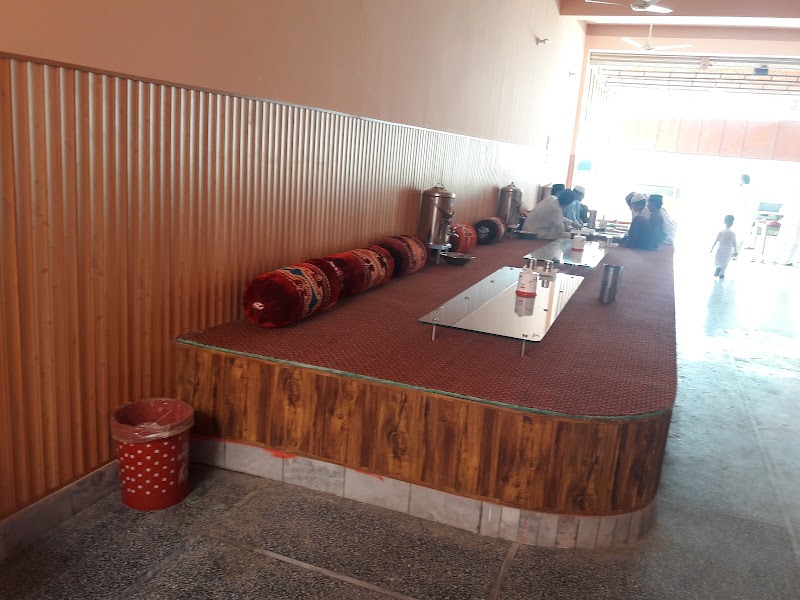 انتطار ہوٹل Intizar Hotel in Dera Ghāzi Khān, Punjab