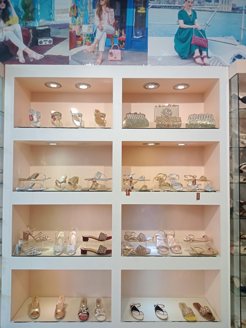 Borjan Shoes in Narowal, Punjab