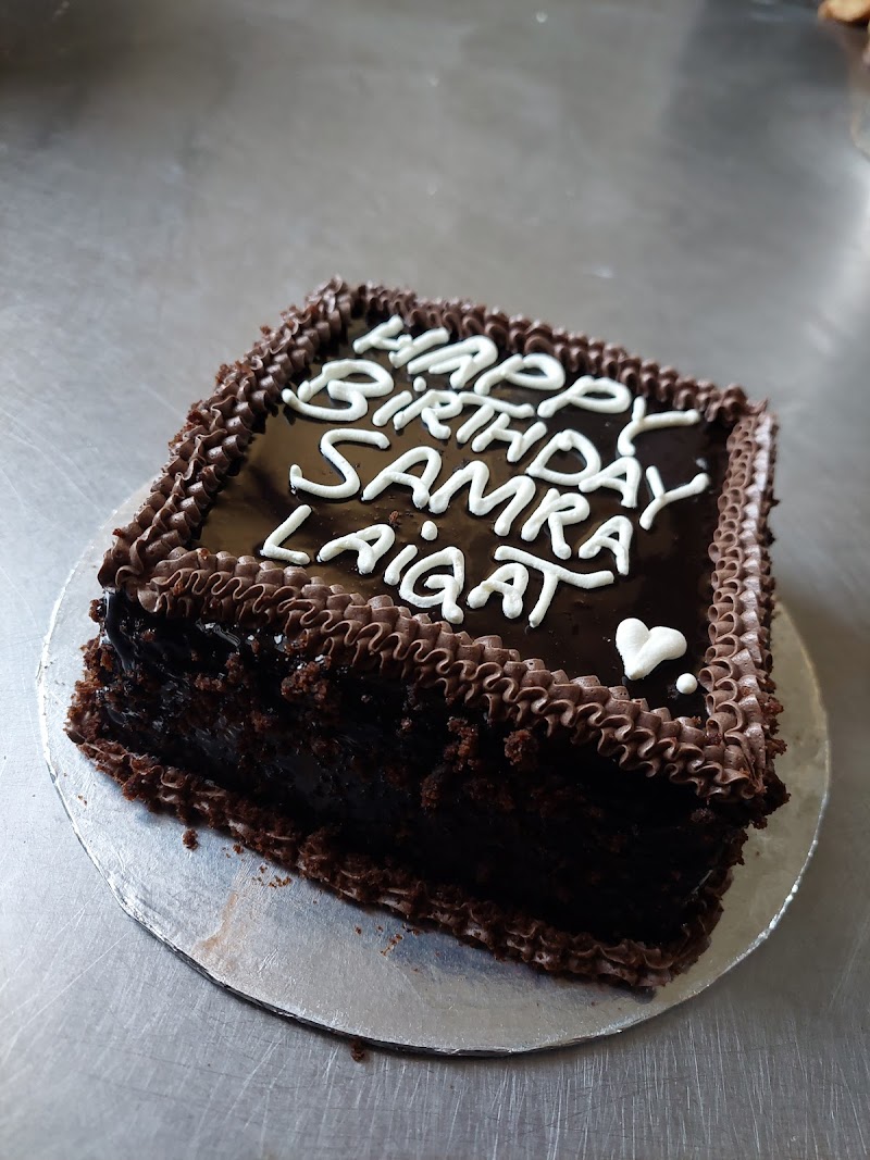 Sufi Sweets & Bakers in Burewala, Punjab