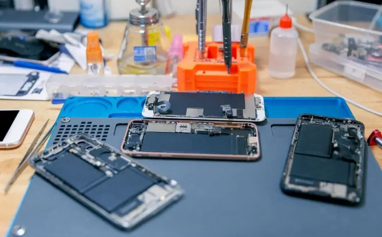 Screen Repair & Replacement