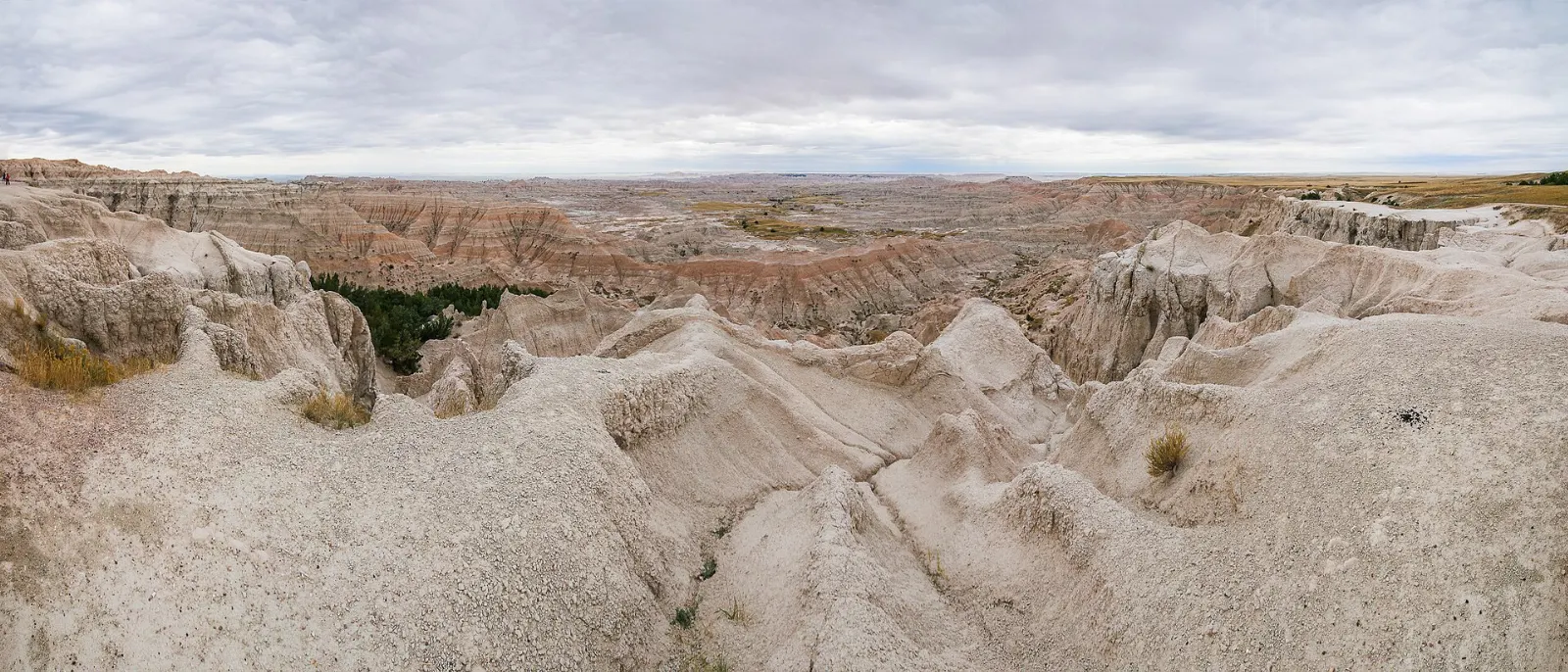 View over jagged pinnacles from Pinnacles Overlook, Badlands National Park, South Dakota