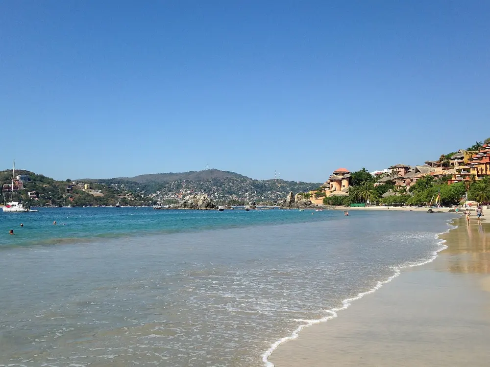 Playa La Ropa, Barra de Potosí, Guerrero