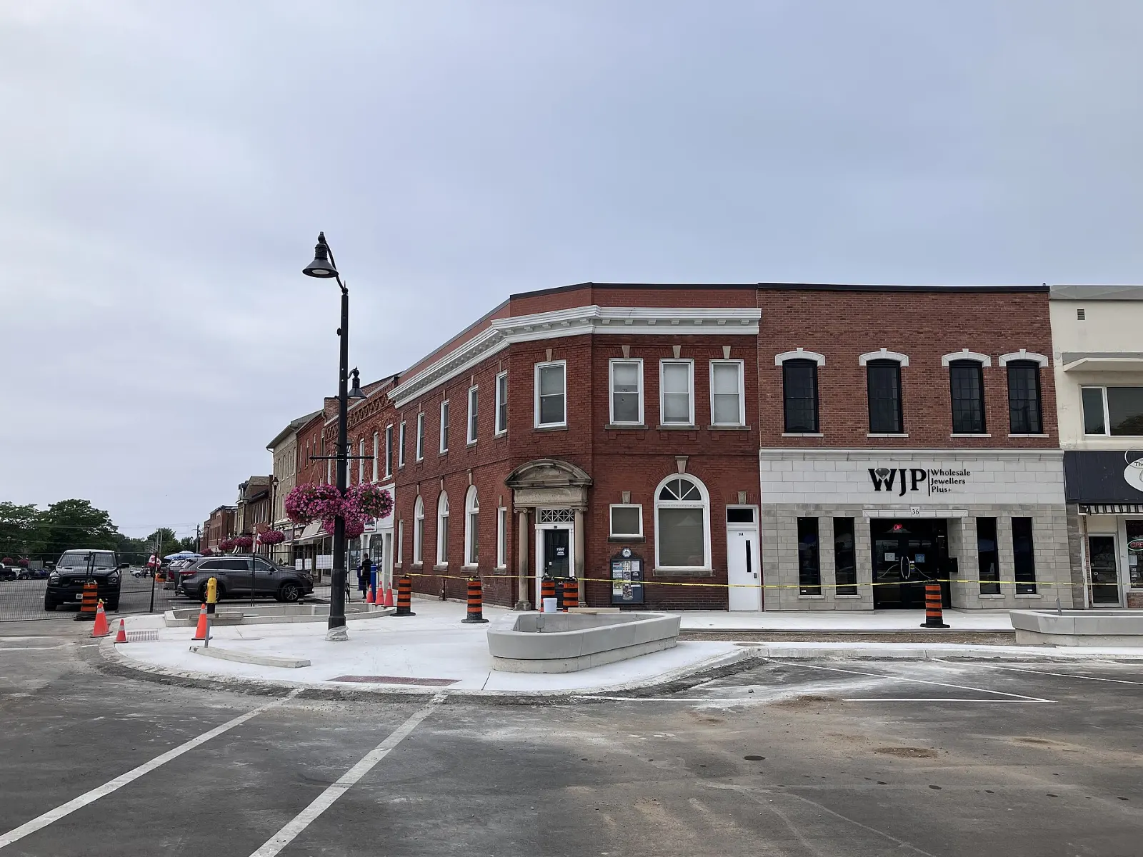 Octagonal town square and courthouse in Goderich, Ontario, Bayfield, Ontario