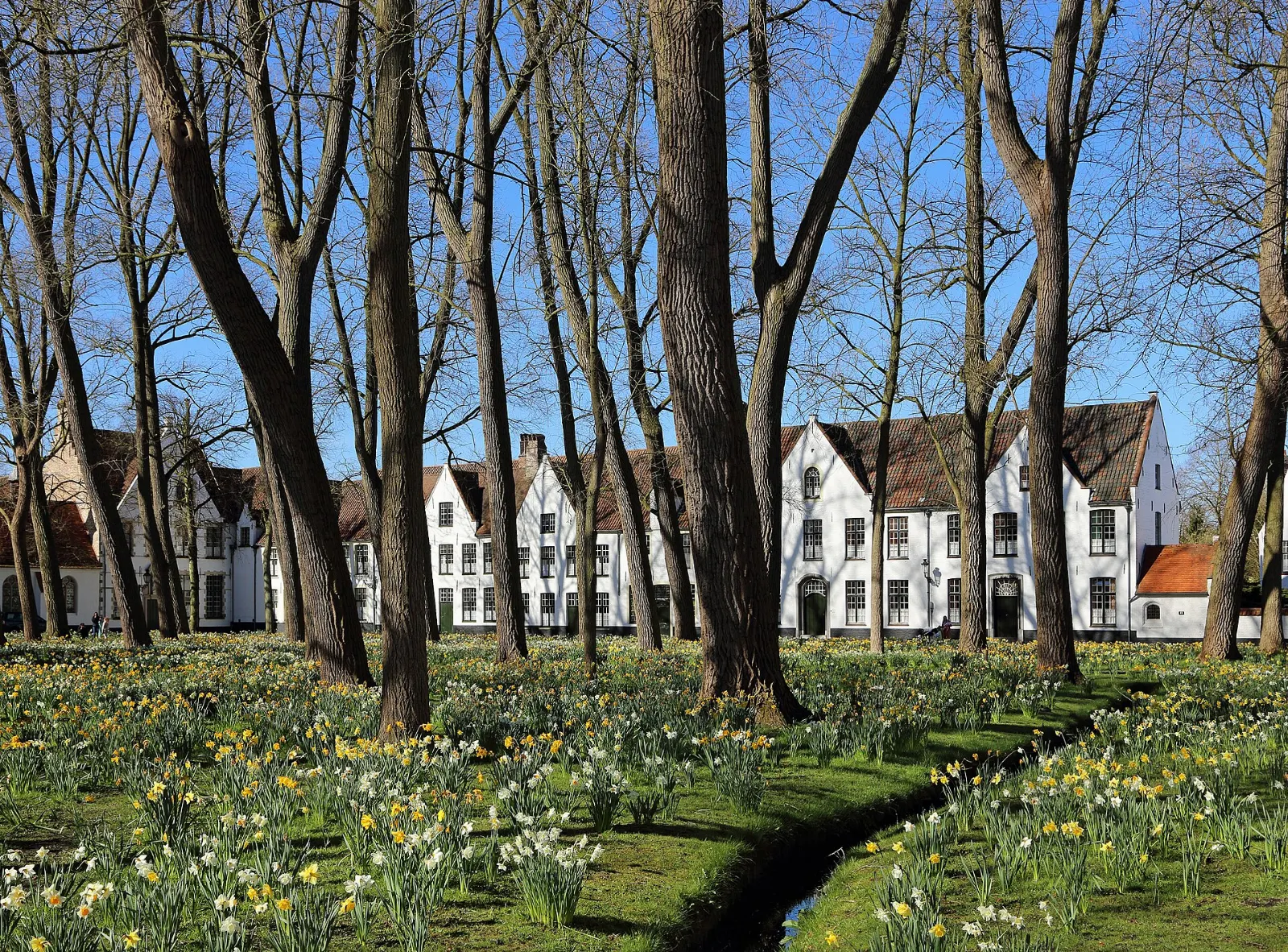 Begijnhof and Minnewater, Bruges, Belgium