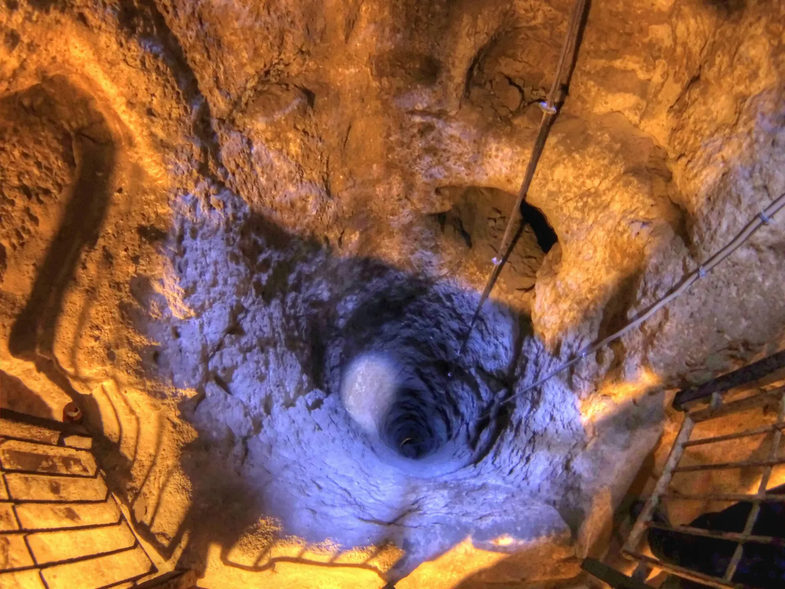 Derinkuyu and Kaymaklı underground cities, Cappadocia, Türkiye