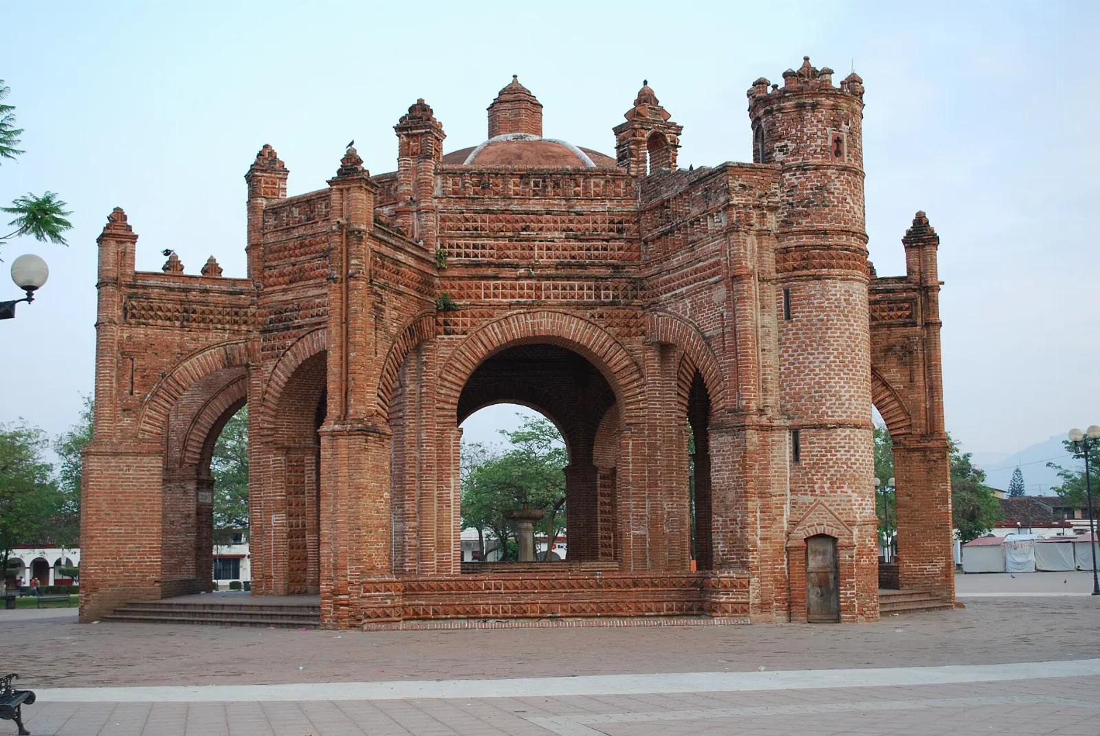 The brick fountain known as La Pila in the main square of Chiapa de Corzo, Chiapas