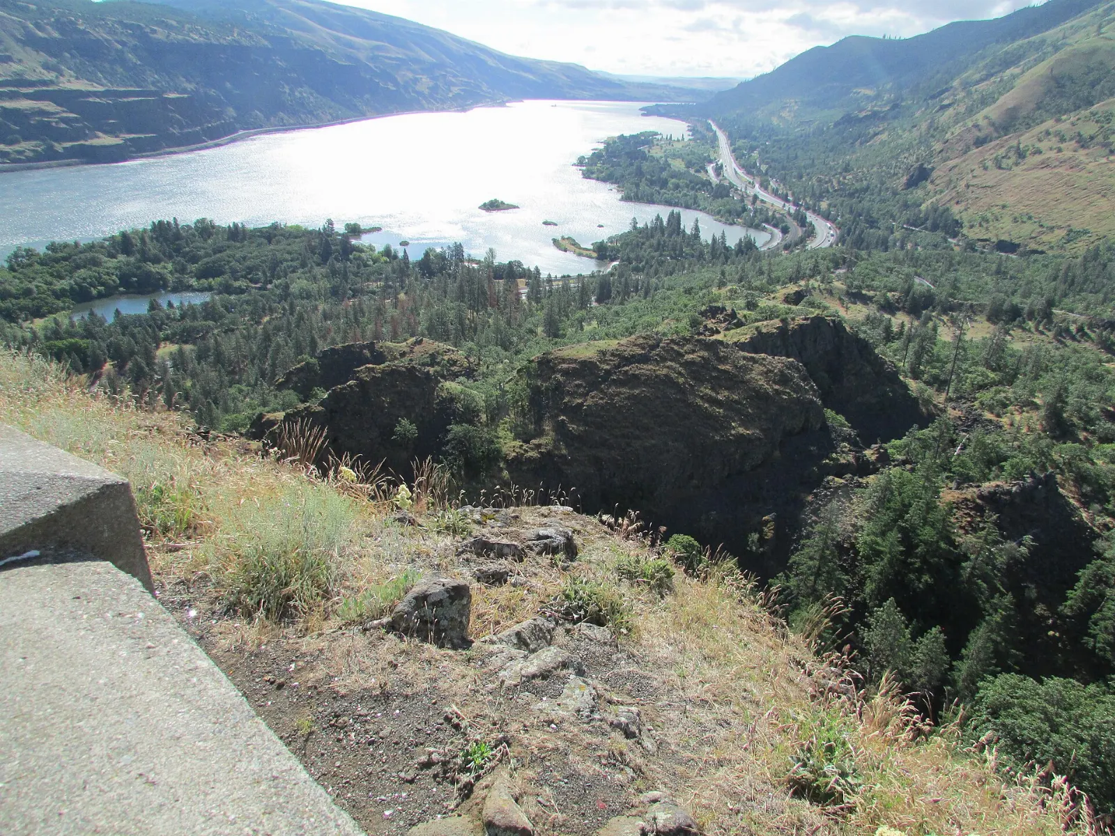 The looping curves of the historic highway below Rowena Crest on the dry eastern side of the Gorge, Columbia River Gorge, Oregon