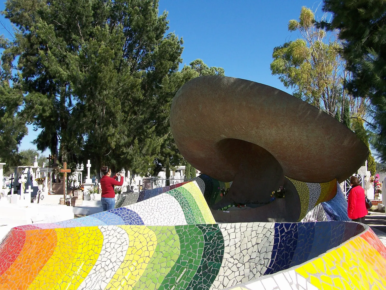 The tomb of José Alfredo Jiménez in the town cemetery, Dolores Hidalgo, Guanajuato