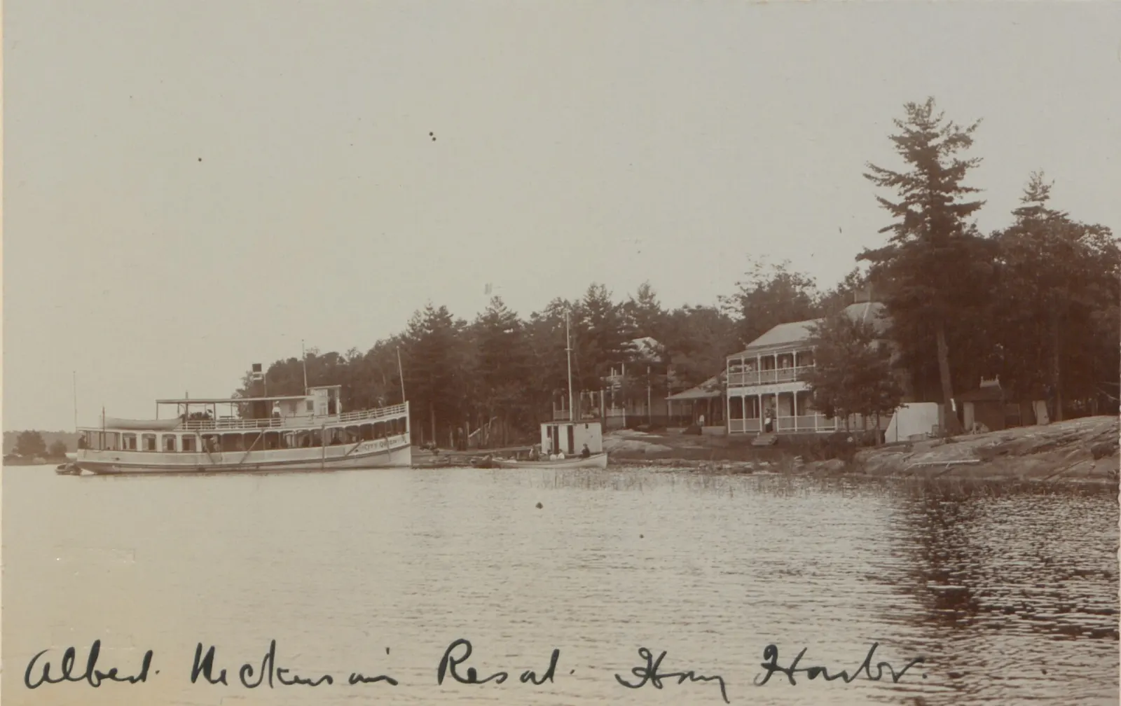Boats docked at Honey Harbour on Georgian Bay, Georgian Bay Islands National Park, Ontario