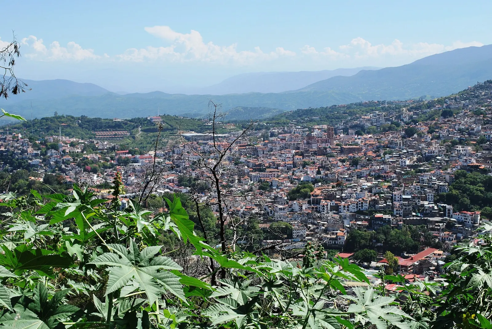 Cable car above the hillside town of Taxco, Grutas de Cacahuamilpa, Guerrero