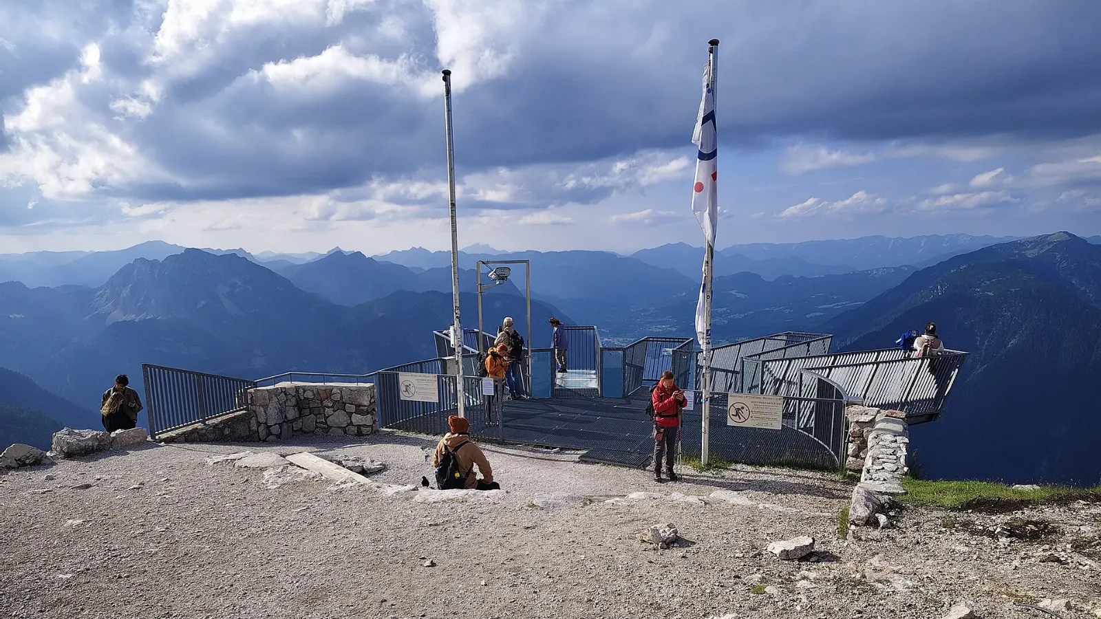 Krippenstein and the 5fingers platform, Hallstatt, Austria