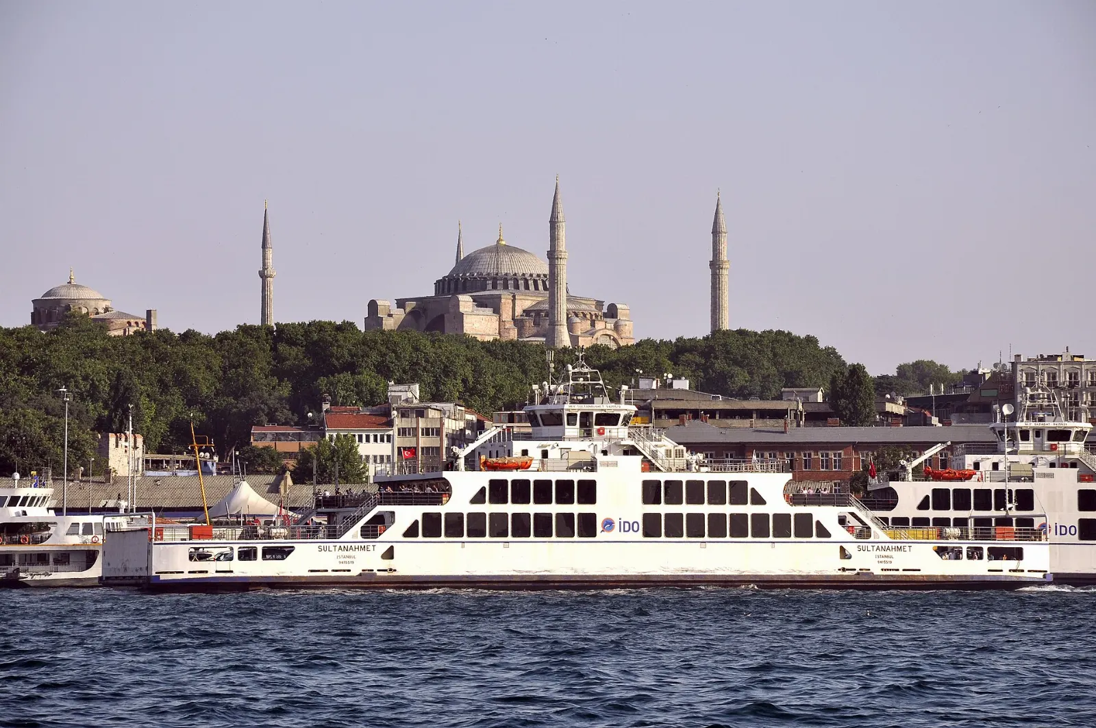 Bosphorus ferry ride and Kadikoy, Istanbul, Türkiye