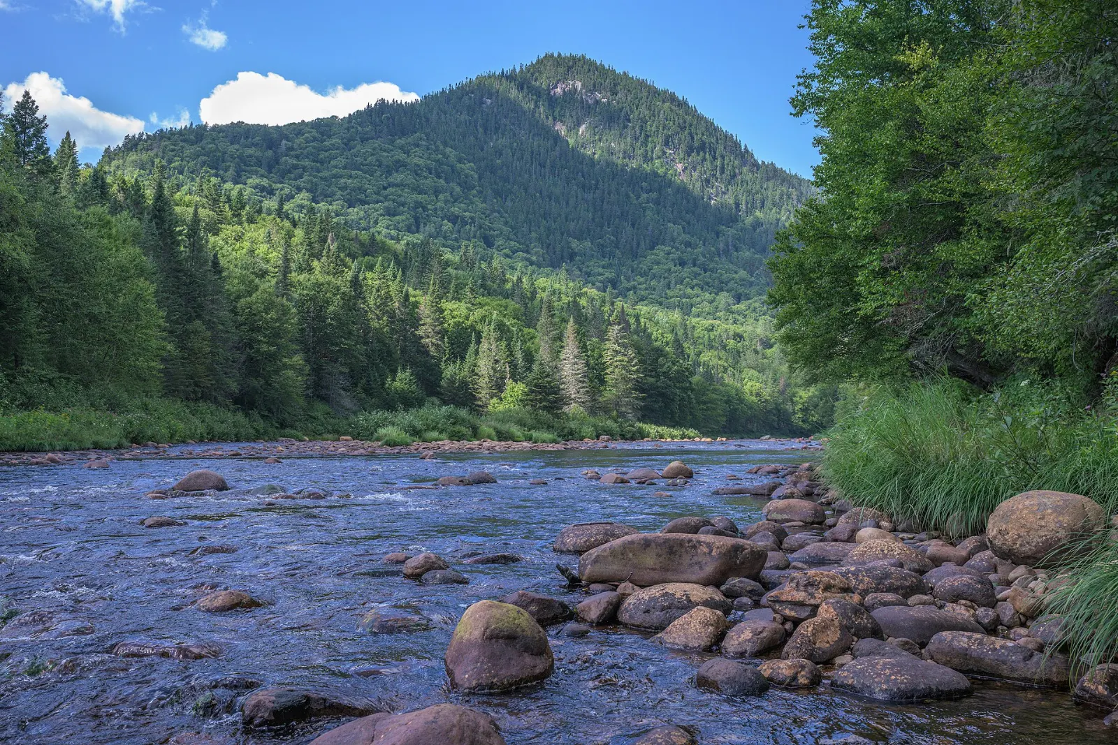 Jacques-Cartier National Park Quebec Glacial Valley Hikes