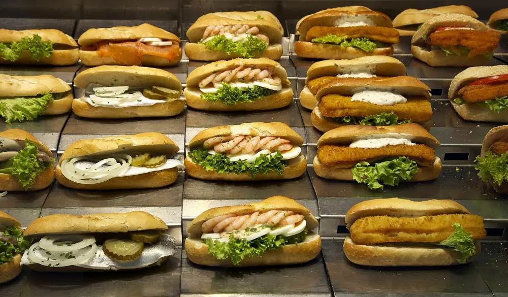 Sandwiches in Joshua Tree National Park, California