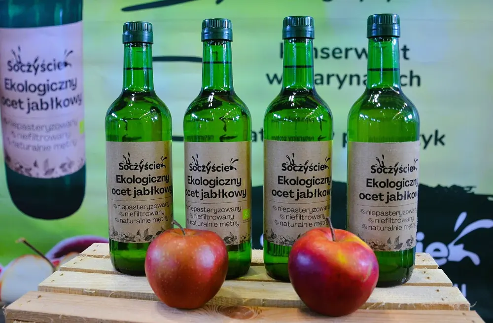 Apple cider in Kingston, Ontario