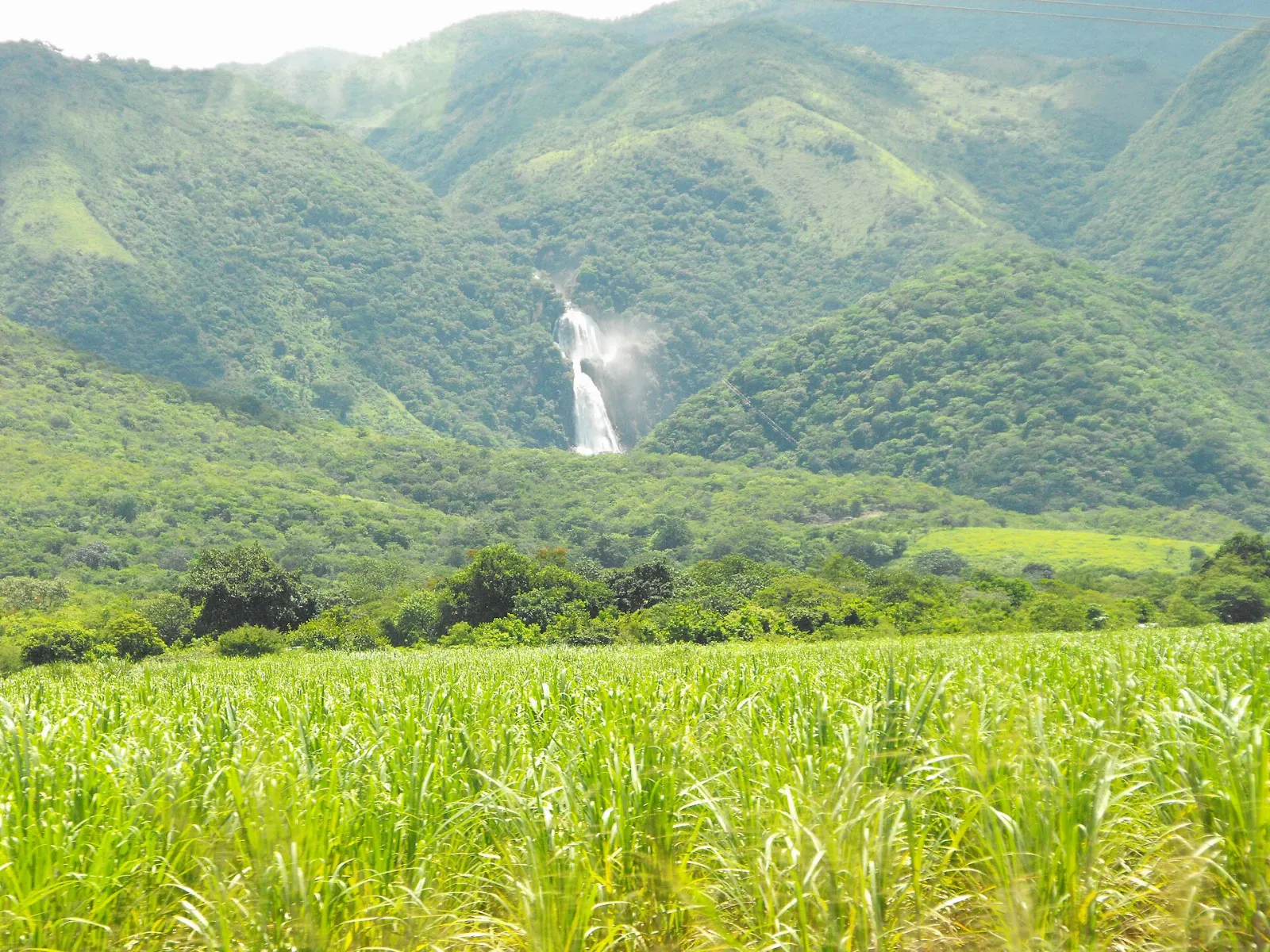 Turquoise waterfalls at El Chiflón near Comitán, Lagunas de Montebello, Chiapas
