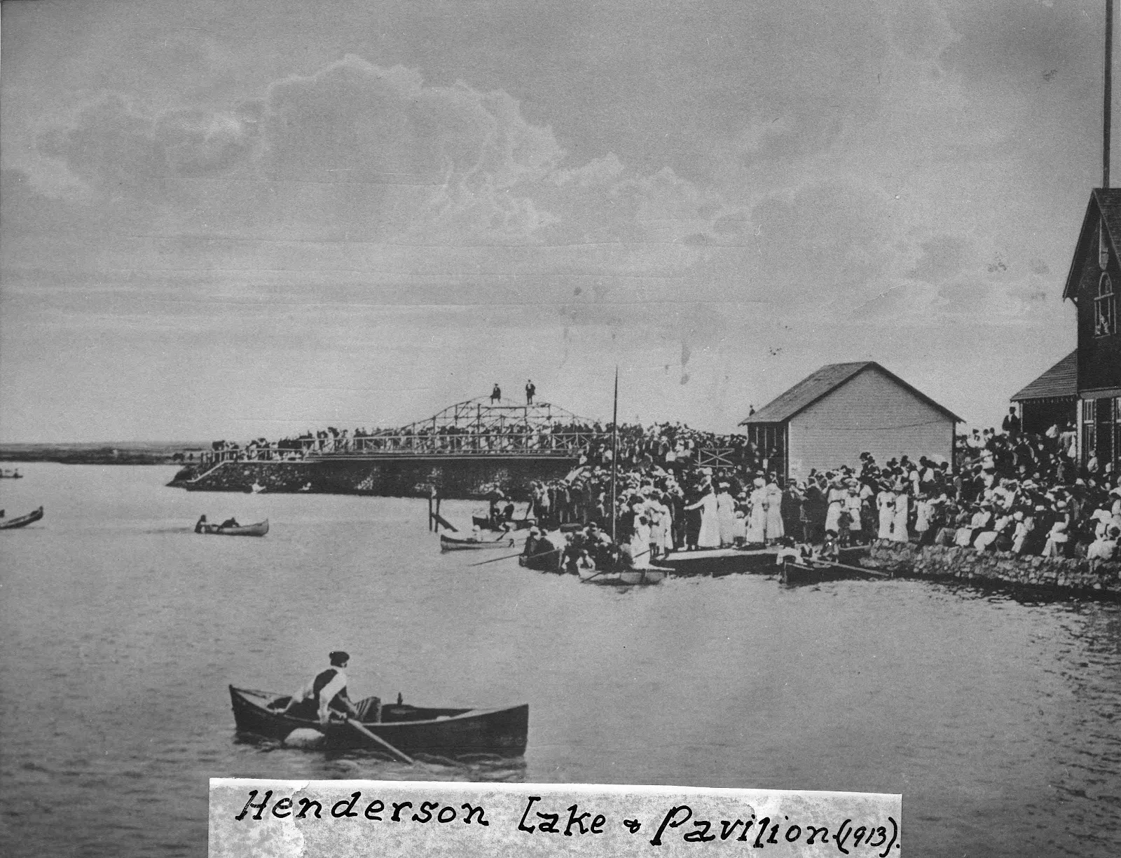 Henderson Lake and surrounding parkland in Lethbridge, Alberta