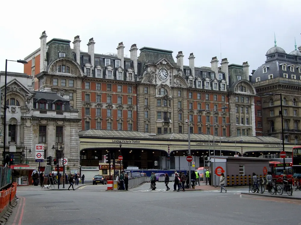 Victoria, London, England