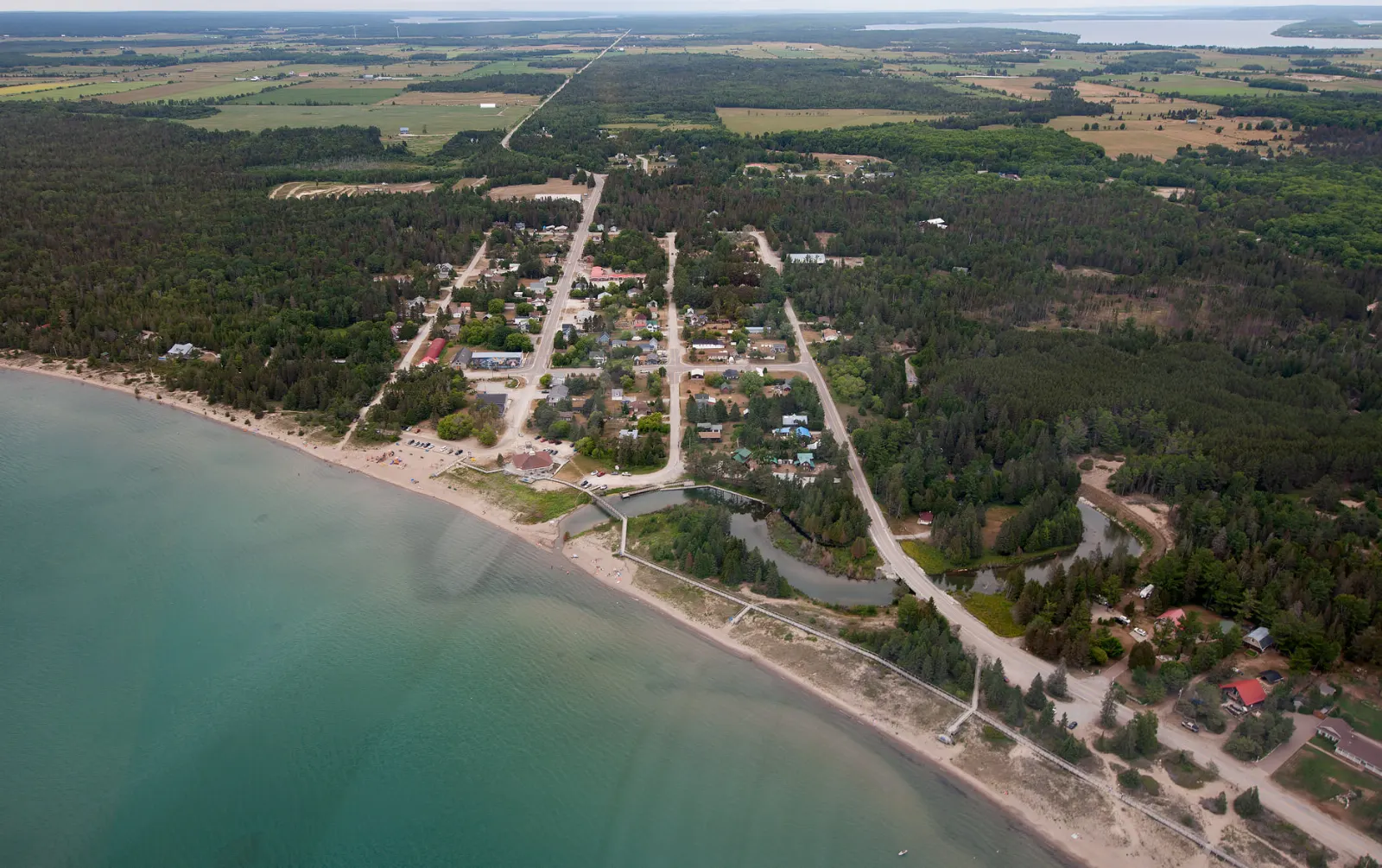 Long sandy beach at Providence Bay, Manitoulin Island, Ontario