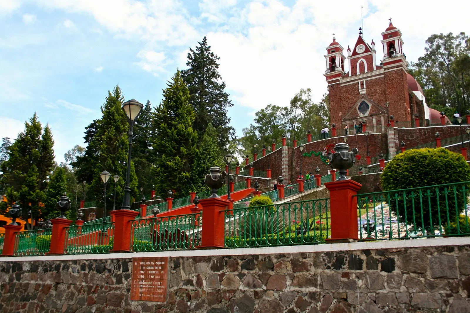 Small chapel in the historic centre of Metepec, State of Mexico