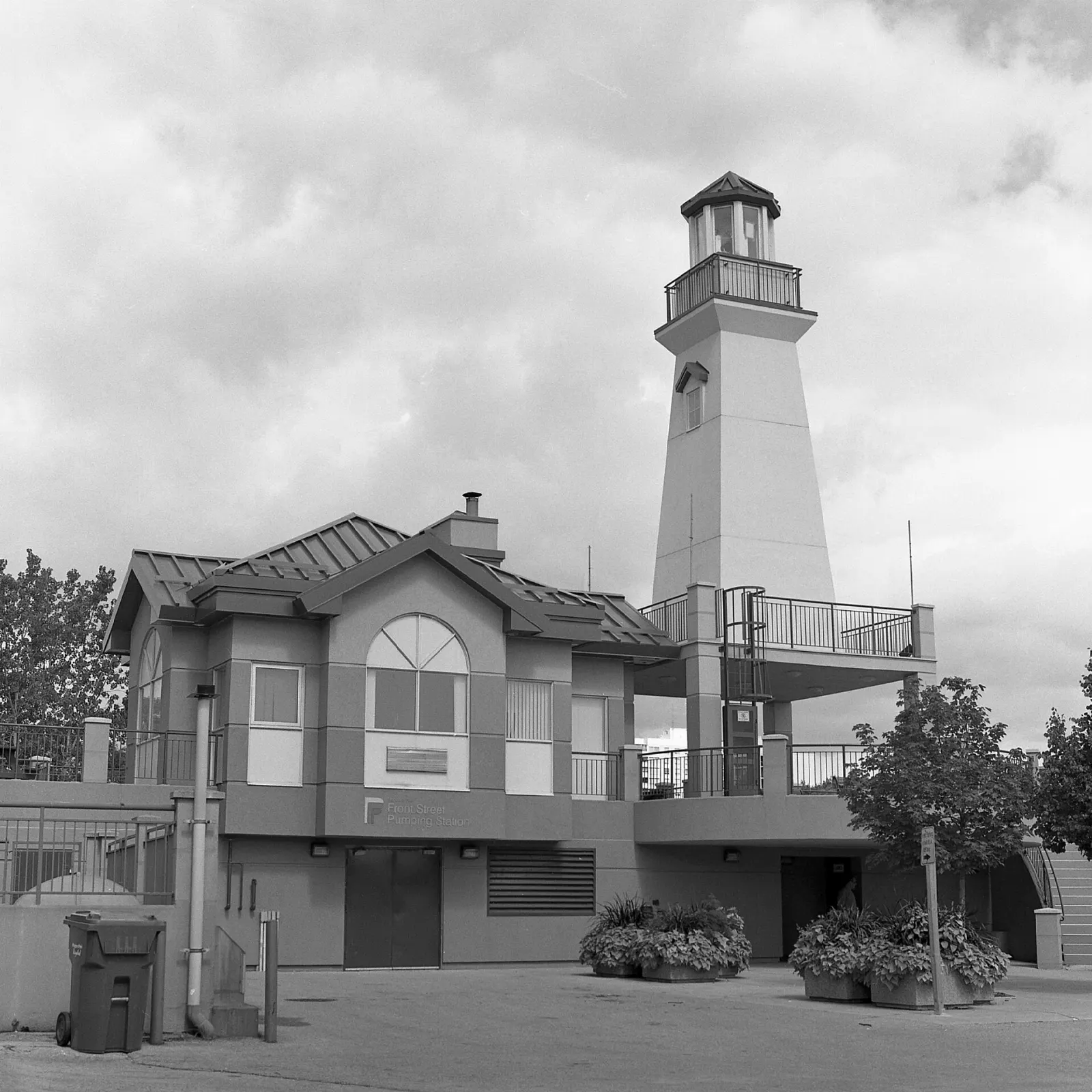 Port Credit lighthouse and marina, Mississauga, Ontario
