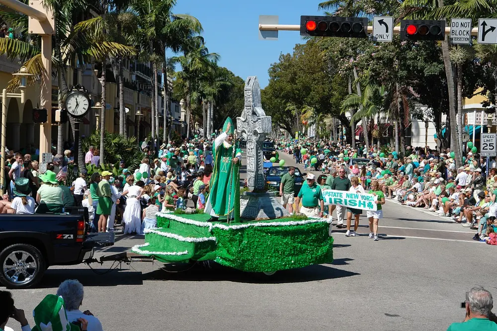 Fifth Avenue South Naples, Naples, Florida