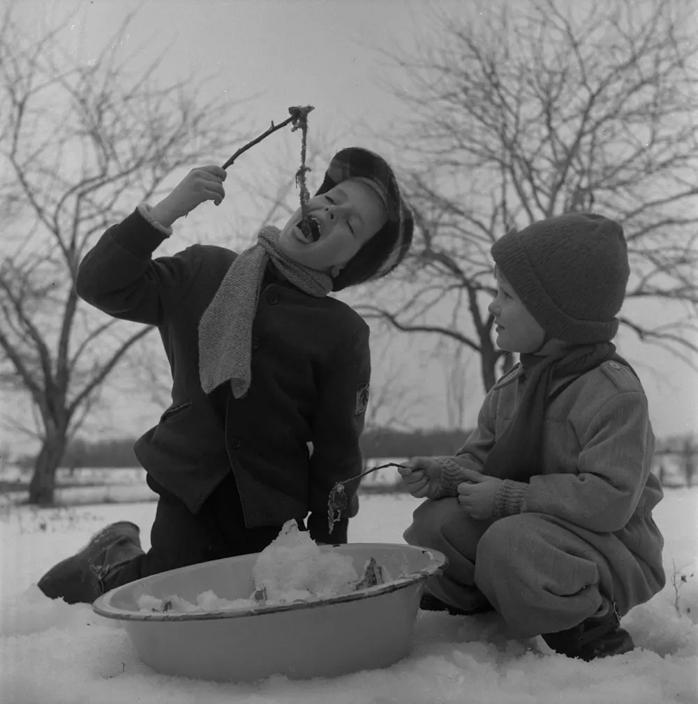 Maple taffy in Ottawa, Ontario