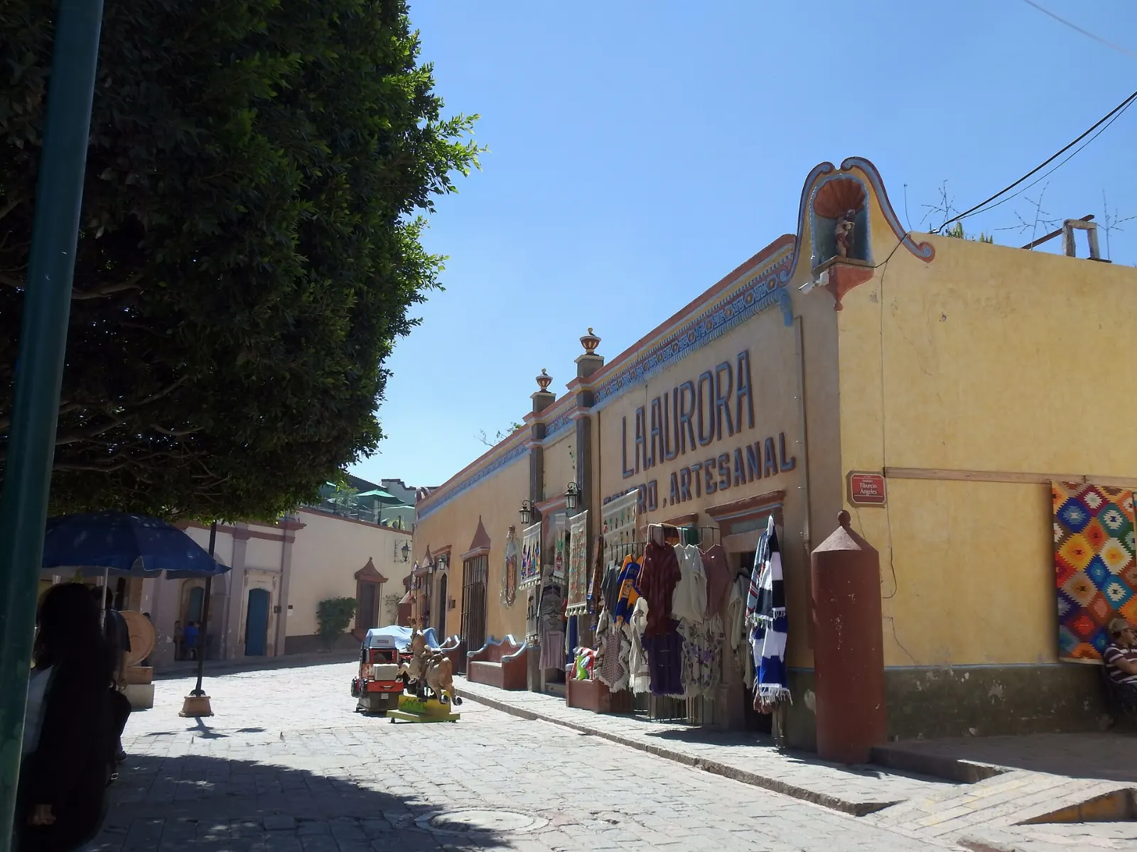 Craft and sweet shops in Bernal Querétaro, Peña de Bernal, Querétaro