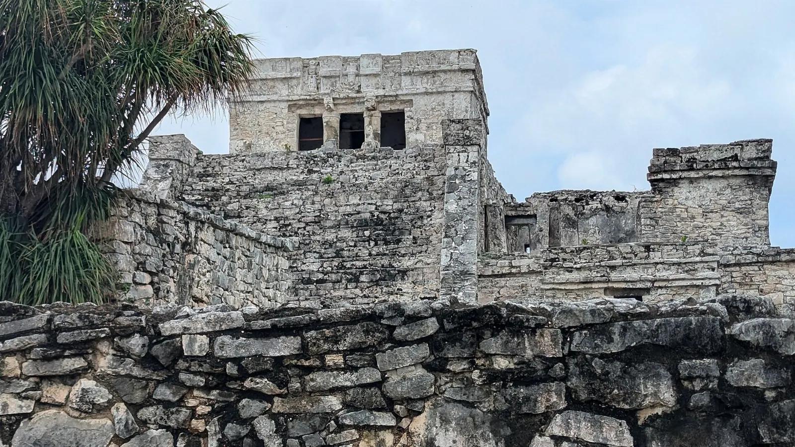 Maya ruins of Tulum on a cliff above the Caribbean, Playa del Carmen, Quintana Roo