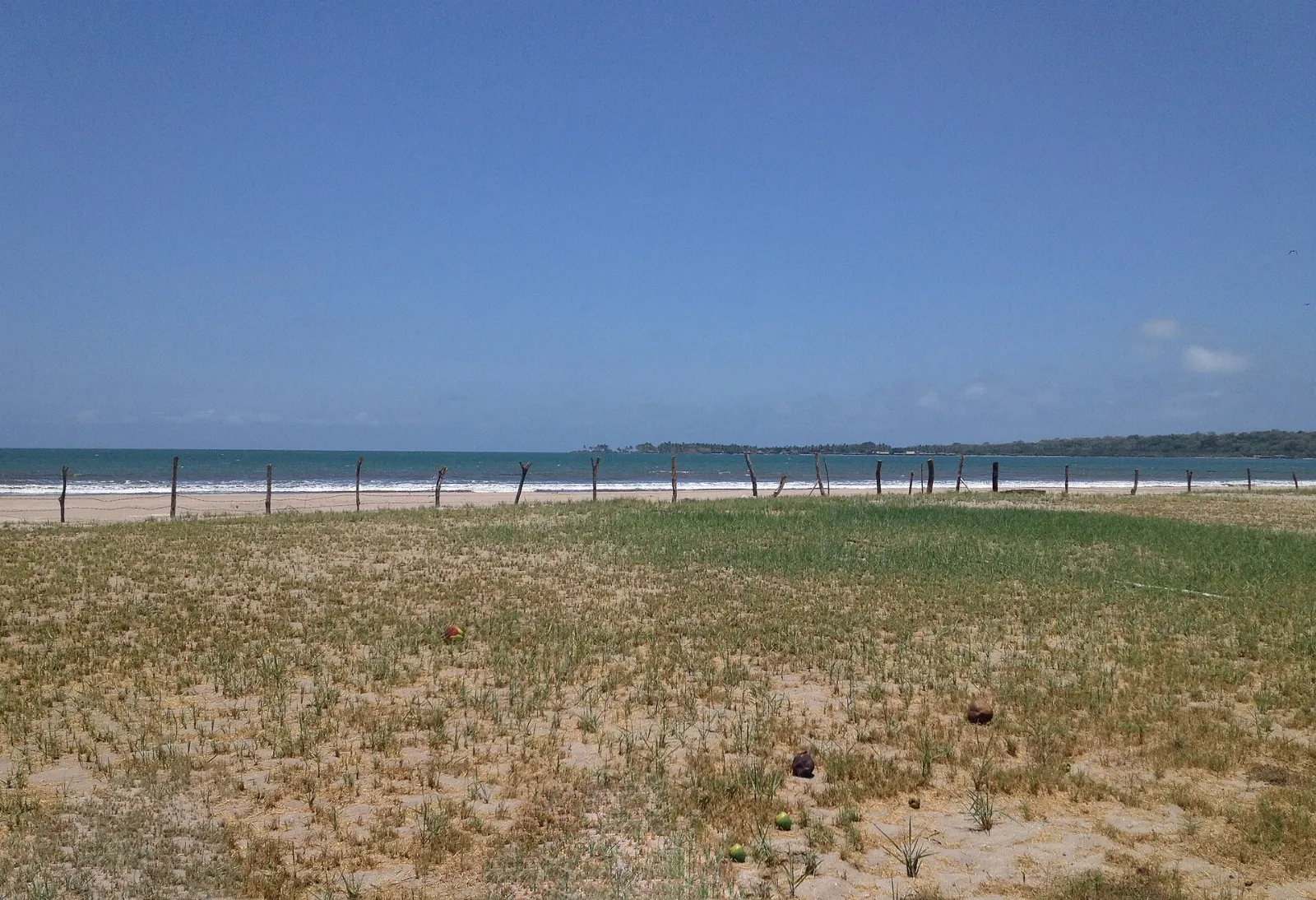 Wide beach and surf at Matanchén Bay, San Blas, Nayarit