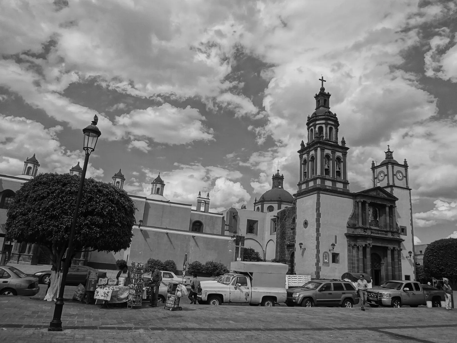 Parish church of San Juan Bautista on Plaza Independencia in San Juan del Río, Querétaro
