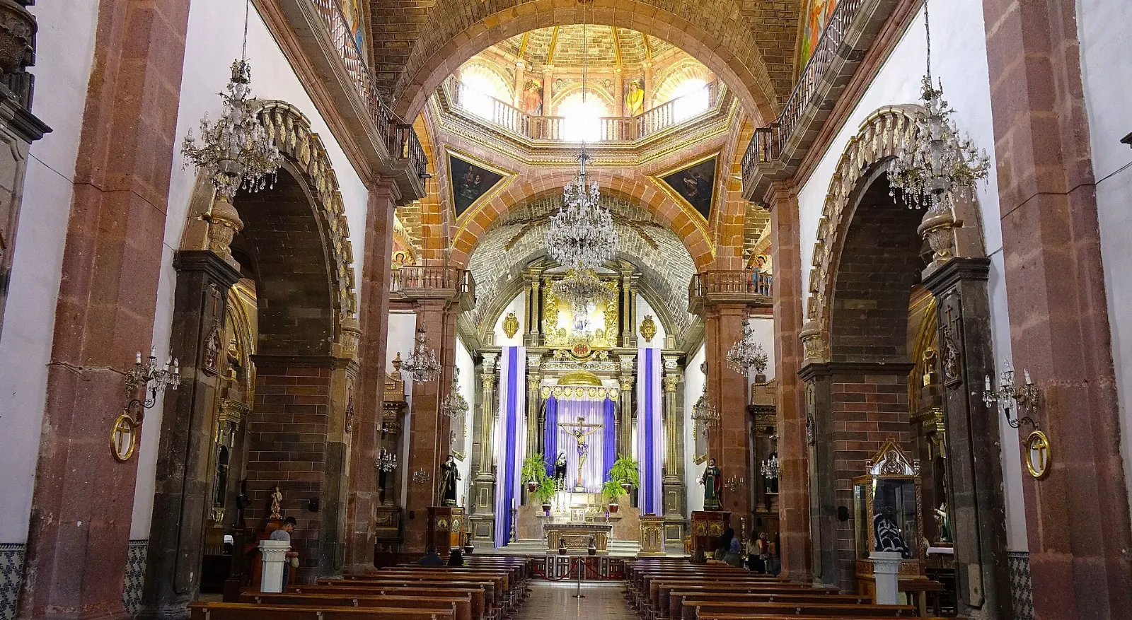 Pink stone parish church facade in San Miguel de Allende, Guanajuato