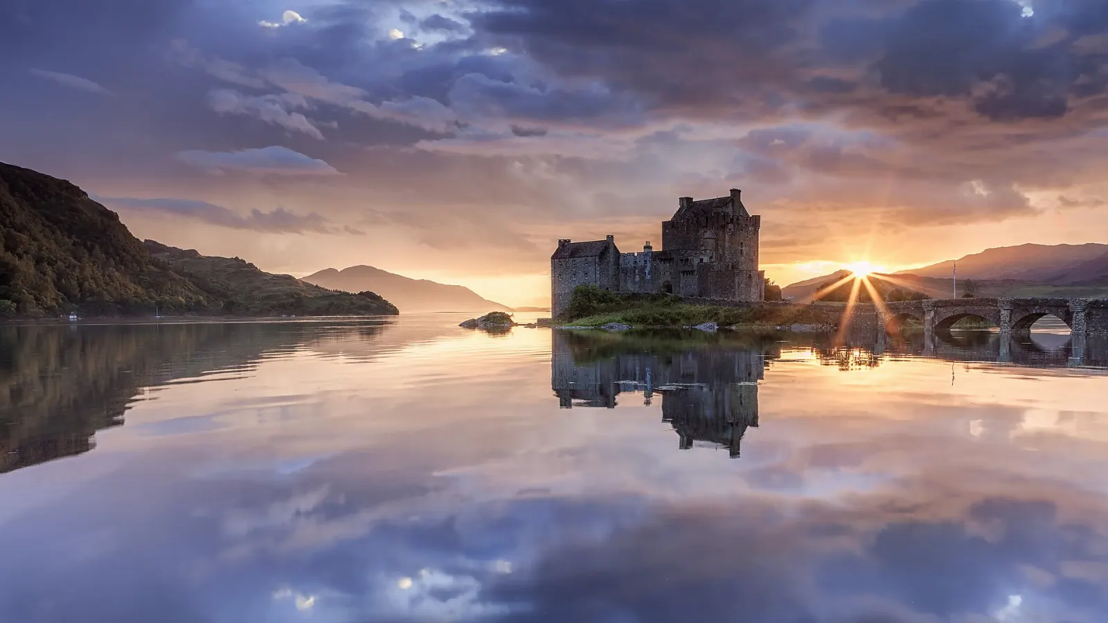 Eilean Donan Castle, Scottish Highlands, Scotland