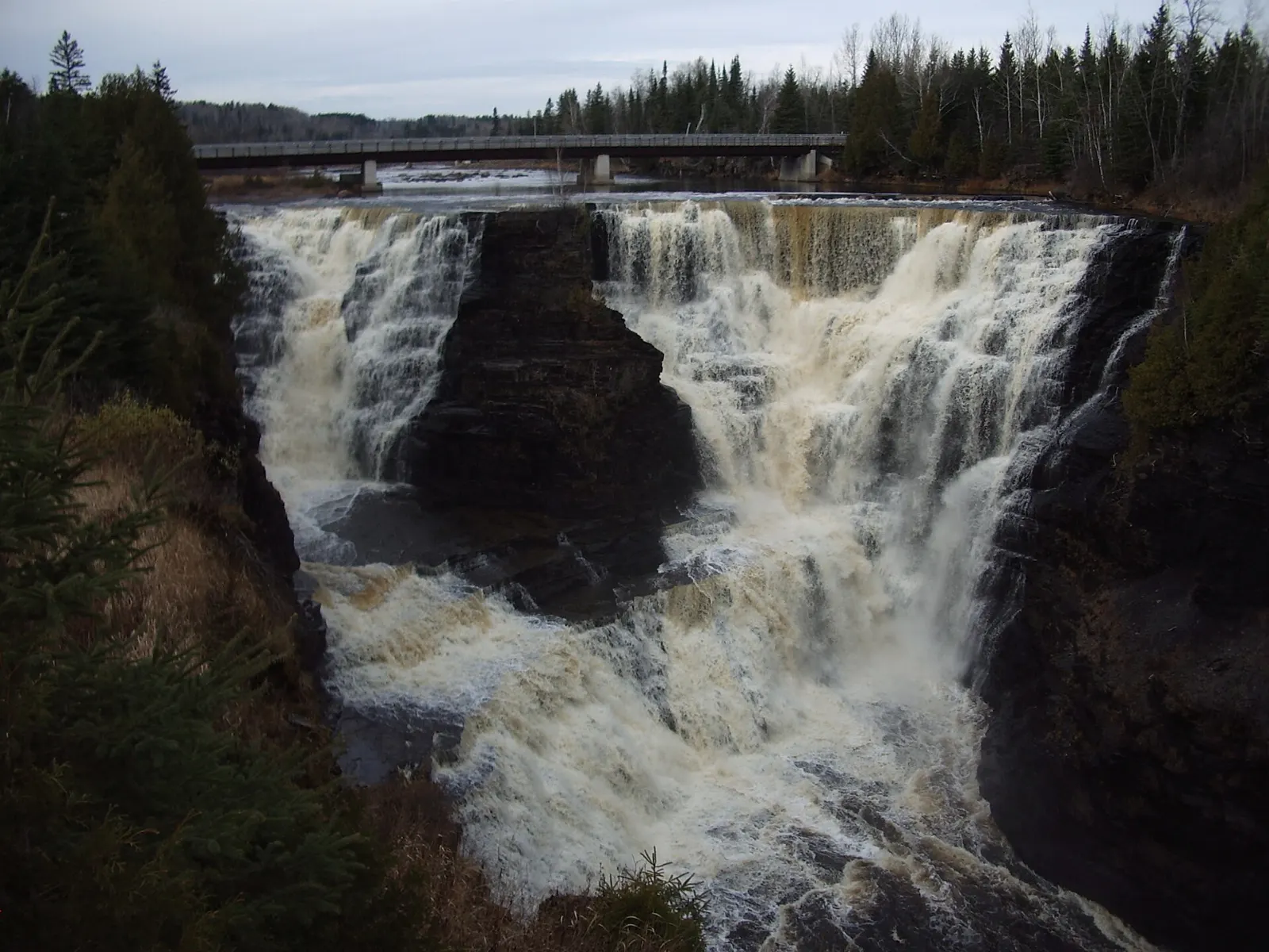 Water plunging over Kakabeka Falls into a gorge, Sleeping Giant Provincial Park, Ontario