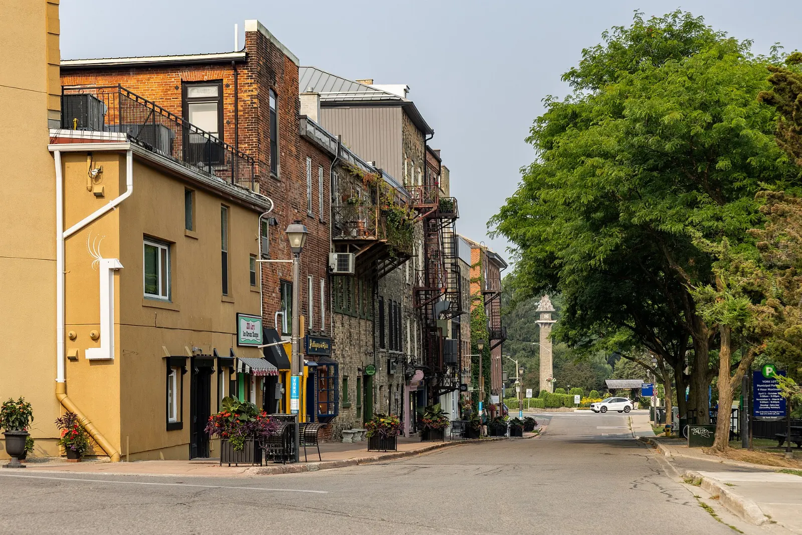 Lakeside Drive by the Avon River in Stratford, Ontario