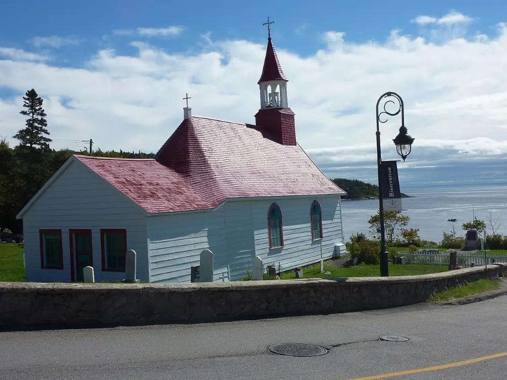 Rue du Bord-de-l'Eau, Tadoussac, Quebec