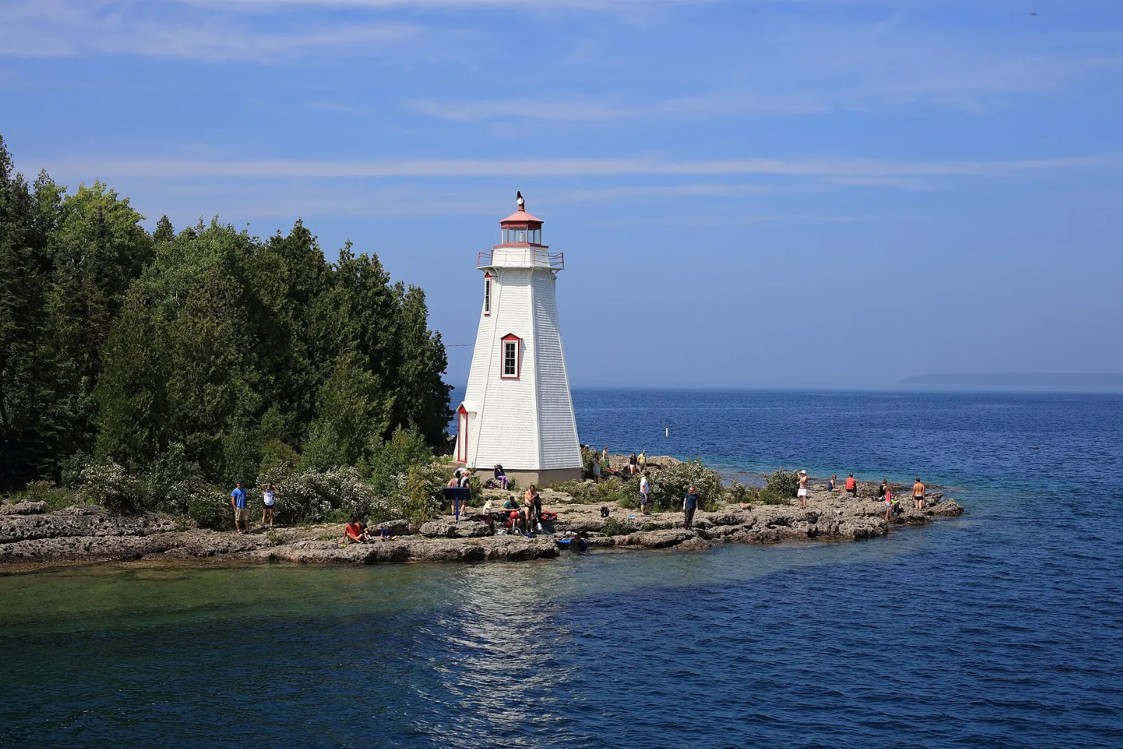Big Tub Lighthouse on the rocky shore near Tobermory, Ontario