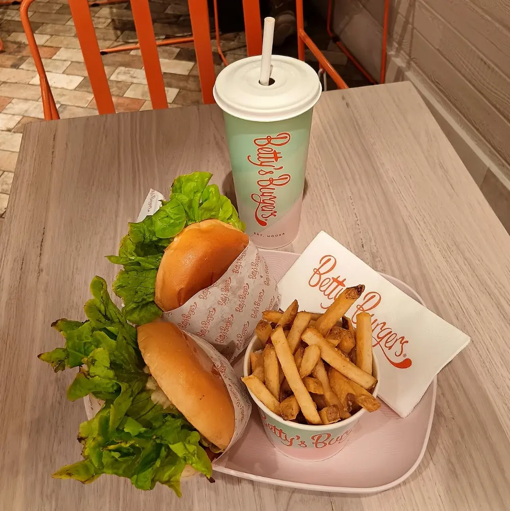 Burgers in Valley of Fire State Park, Nevada