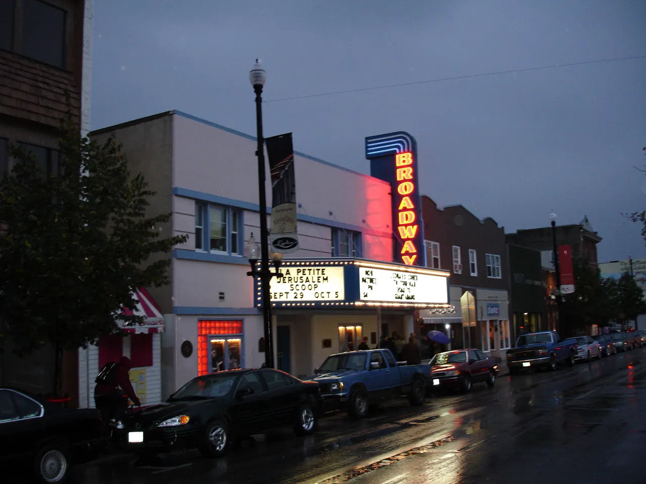Shops and cafes on Broadway Avenue in Saskatoon, Wanuskewin Heritage Park, Saskatchewan