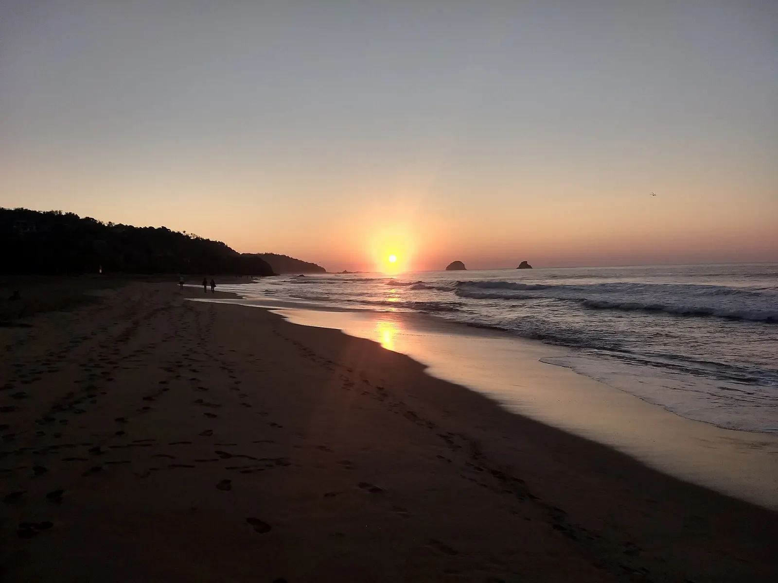 Beach at the village of San Agustinillo on the Oaxaca coast, Zipolite, Oaxaca