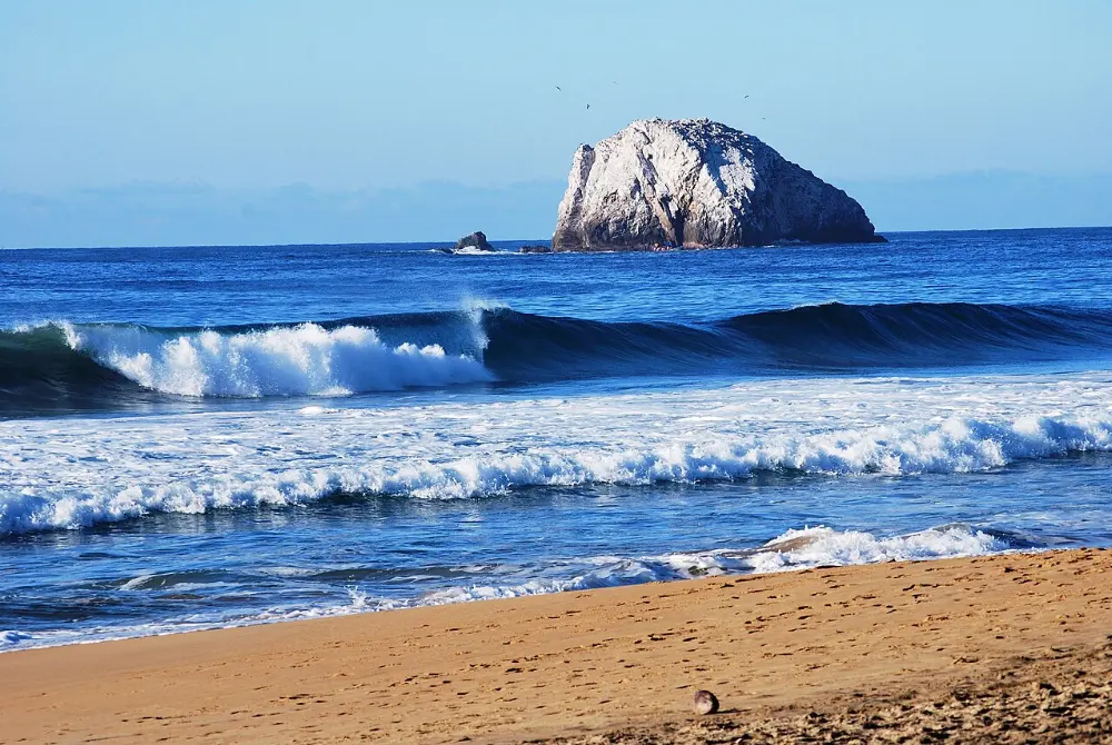 Roca Blanca, Zipolite, Oaxaca