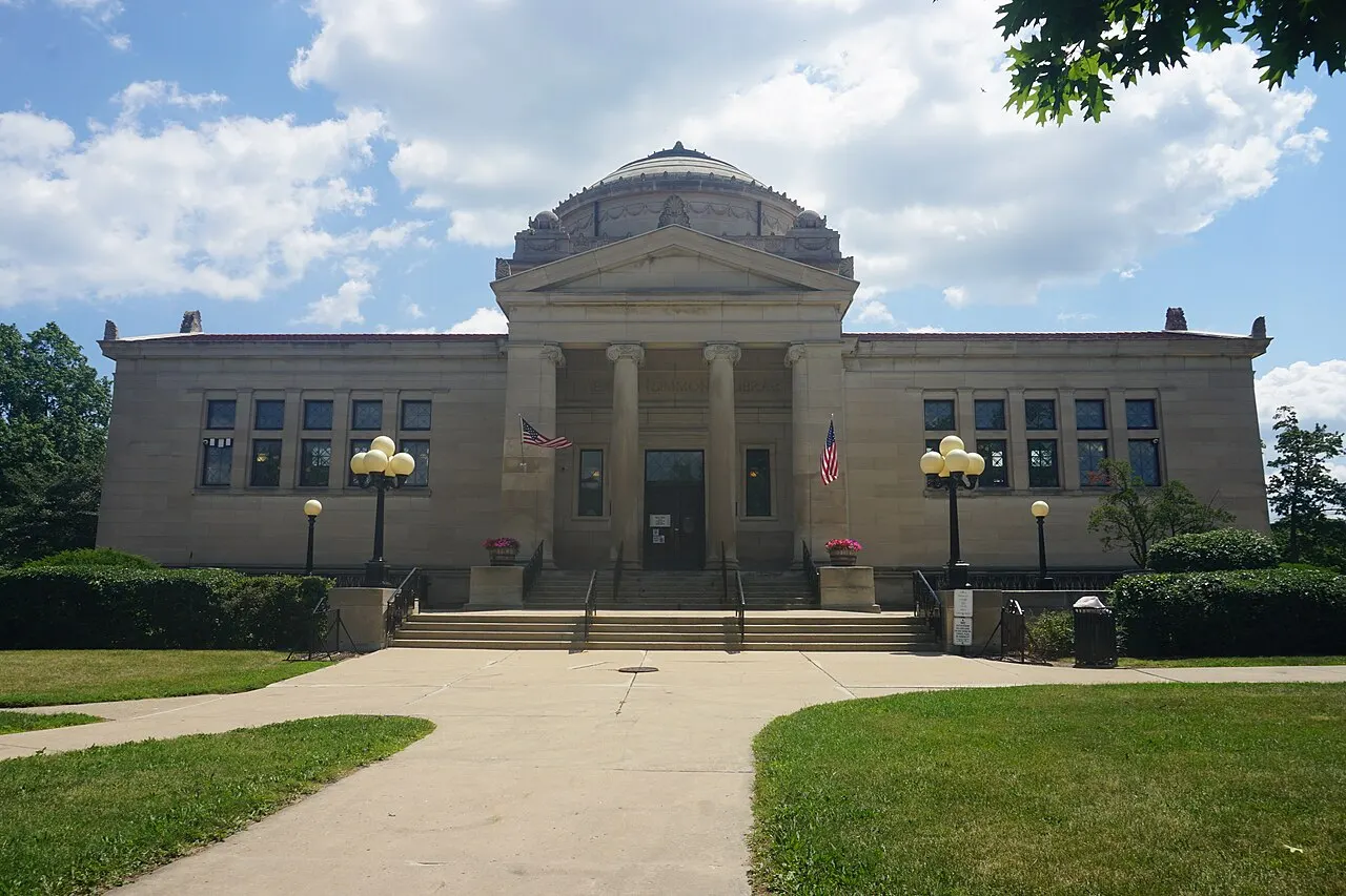 Gilbert M. Simmons Library, Kenosha, Wisconsin, United States