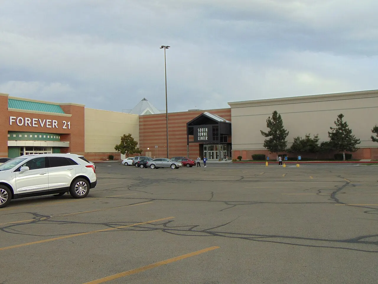 The Shops at South Town, Sandy, Utah, United States