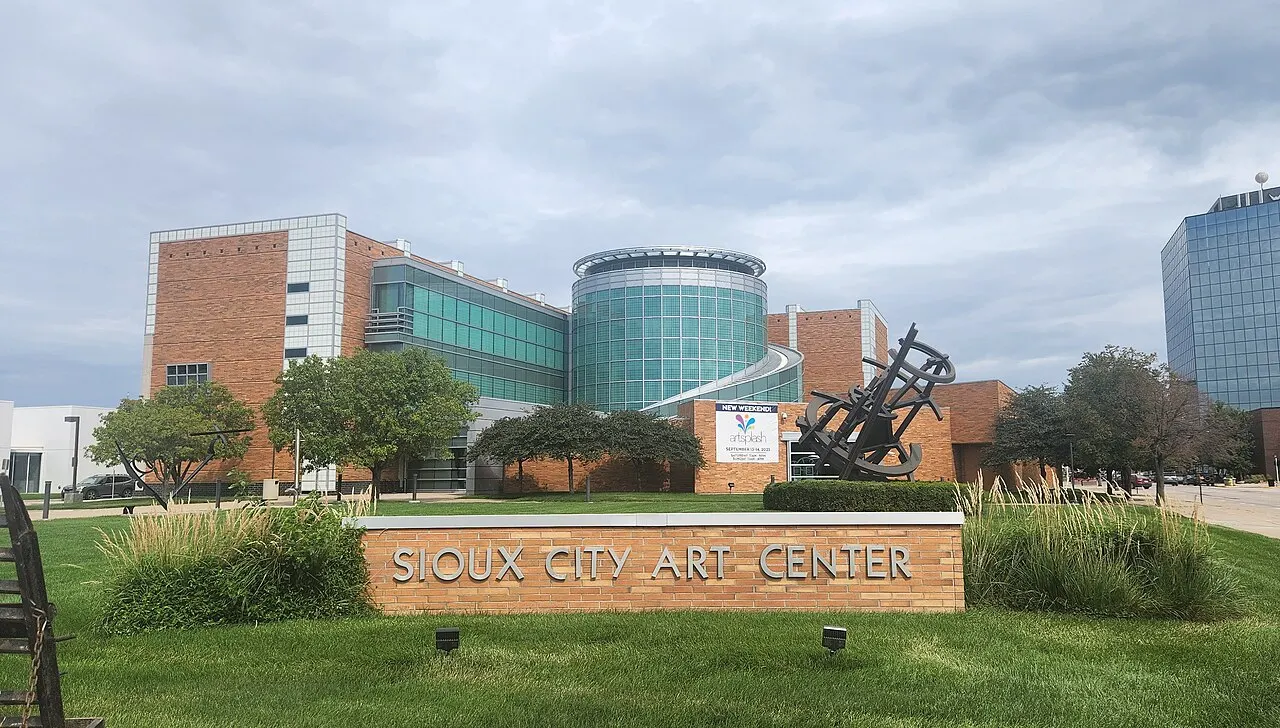 Sioux City Art Center, Sioux City, Iowa, United States