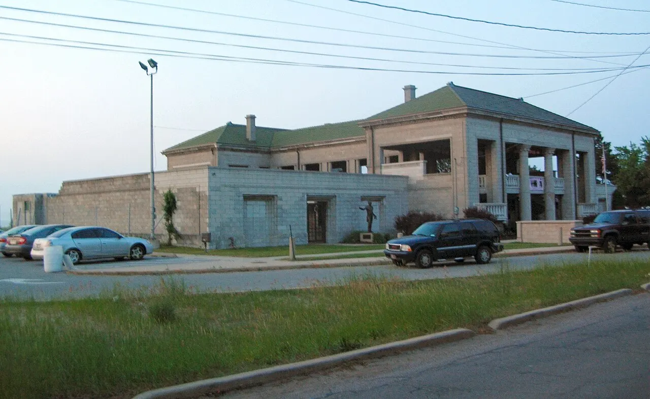 Gary Bathing Beach Aquatorium, Gary, Indiana, United States